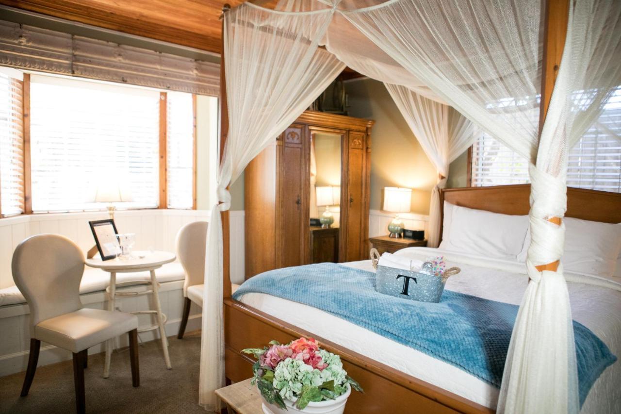 J Patrick Inn Кэмбриа Экстерьер фото